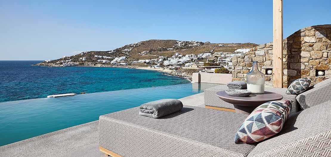 EROS SUITE MIT MEERBLICK UND PRIVATEM INFINITY POOL